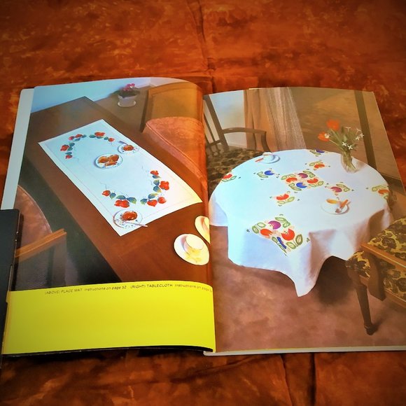 ONDORI Cross Stitch in Small Designs book 1977 - Picture 4 of 13